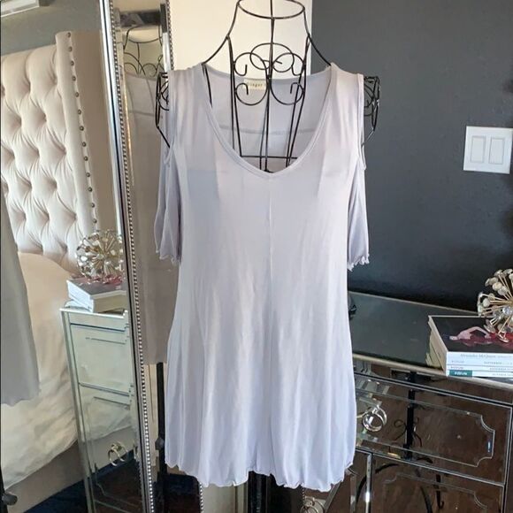 Ginger G Cold shoulder short sleeve top size M - Picture 2 of 6